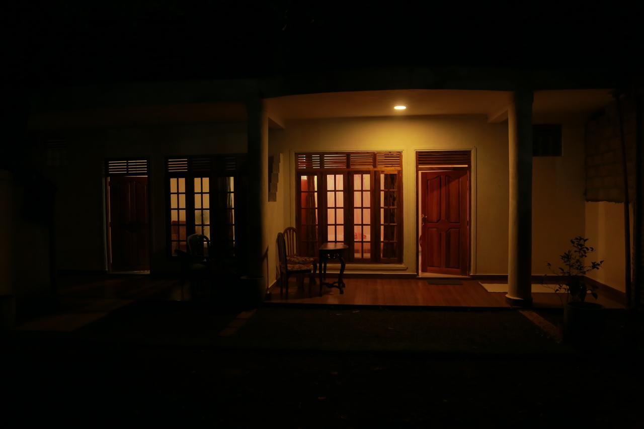 Hotel Mango Tree Nearest Adam'S Peak Nallathanniya Eksteriør bilde